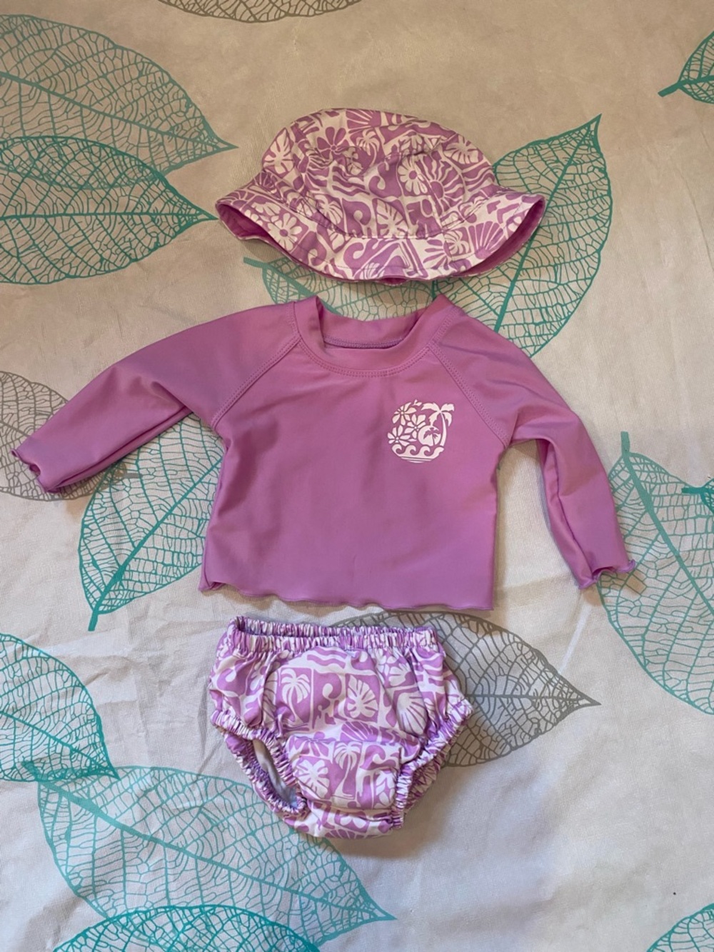 George Pink Long-Sleeve Kids Rash Guard Set with Patterned Hat & Bottoms